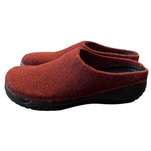 Woolrich wool mule slipper slipon Size 6 US/37.5 EUR Red